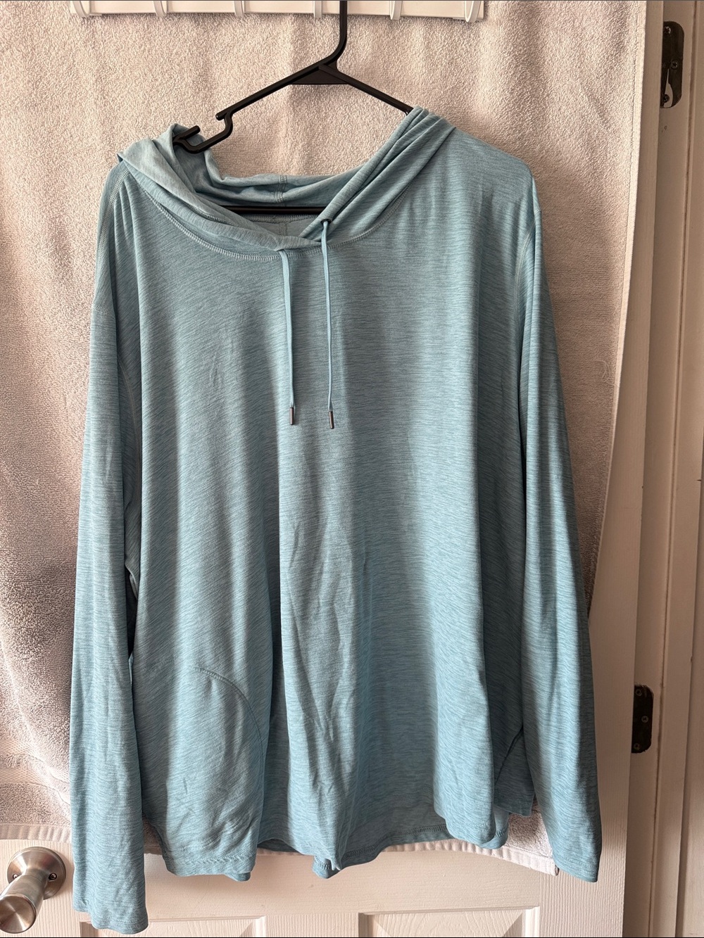 Old Navy Light Blue Hooded Long-Sleeve Pullover